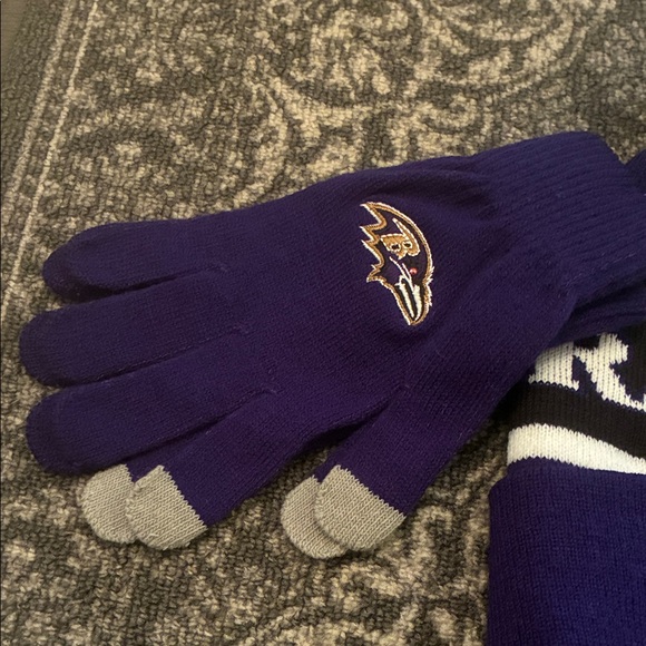 NFL Purple and Gray Women's Beanie and Gloves Set - Picture 3 of 7